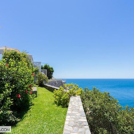 Villa Sobre El Mar Alboran La Herradura  Exterior photo